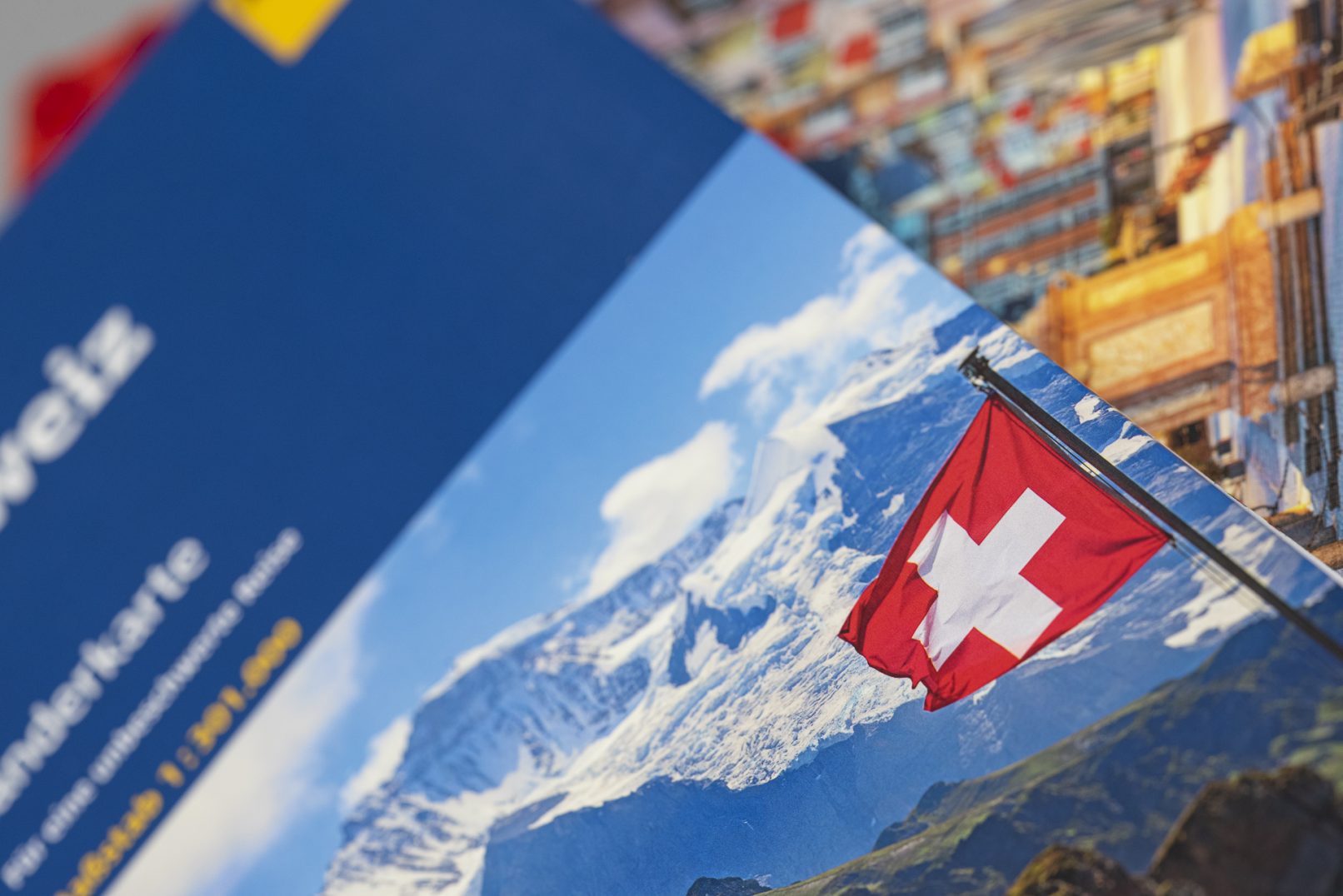 Detailaufnahme des Covers einer ADAC-Karte