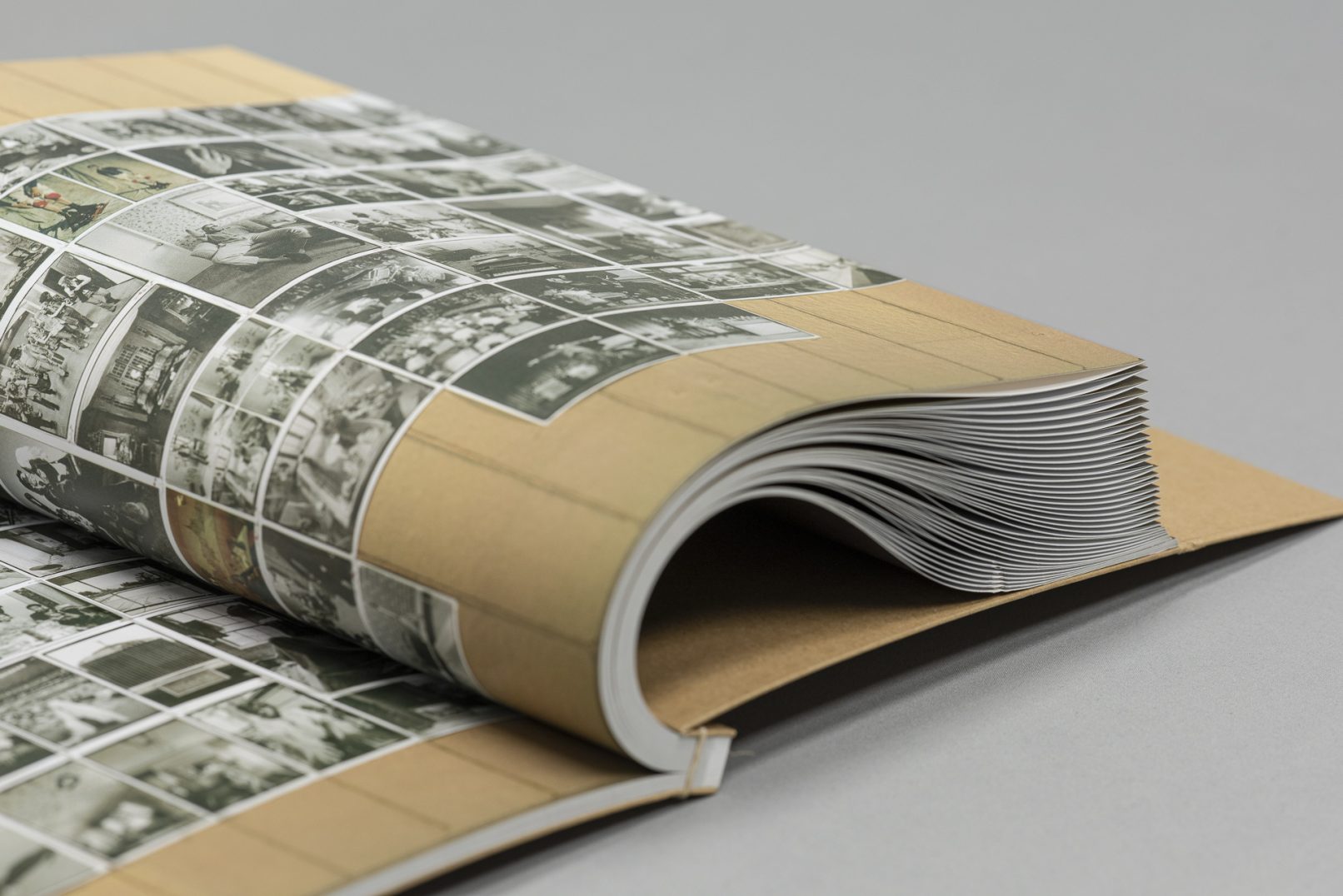 Katalog Annie Leibovitz in Japanische Bindung, erschienen bei Hauser & Wirth Publishers, Zürich