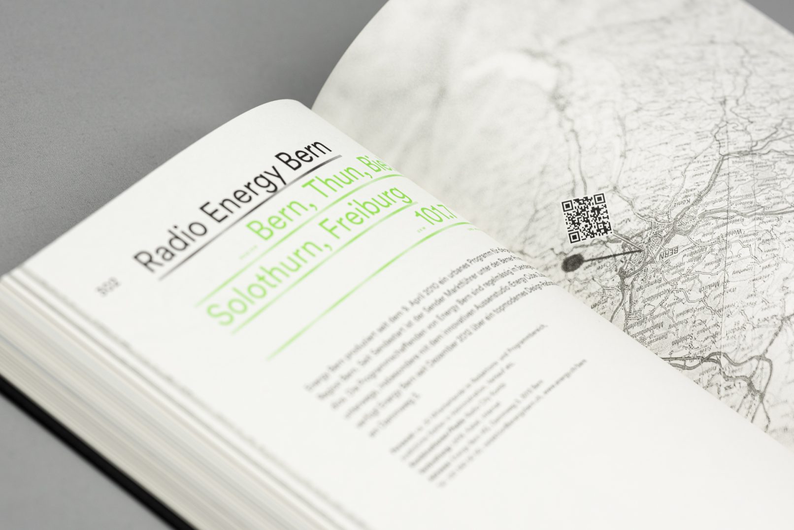 Detail Textseite aus dem Buch On Air