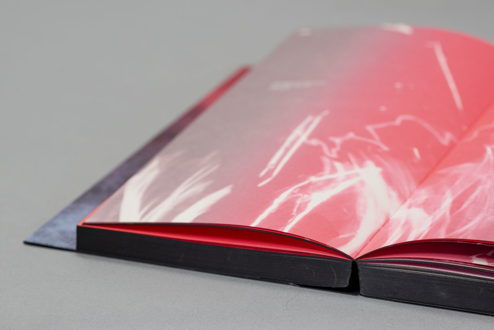 Fälzelbroschur Evertime mit perfektem Aufschlagverhalten